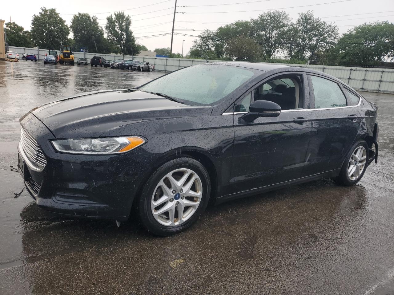 FORD FUSION SE