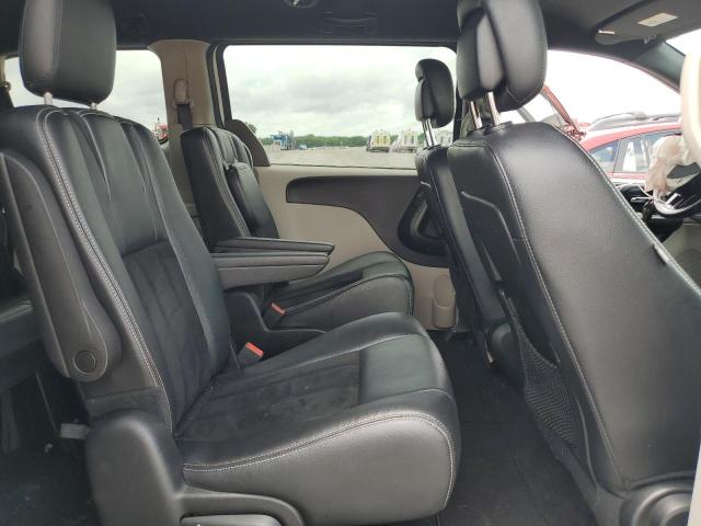 2017 DODGE GRAND CARA - 2C4RDGCG7HR558085