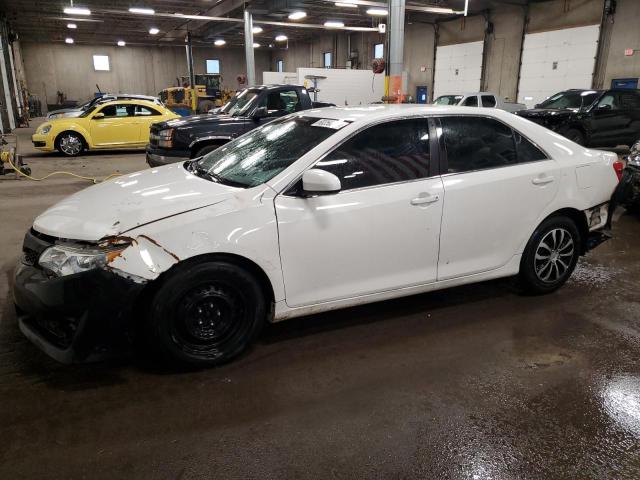 TOYOTA CAMRY BASE