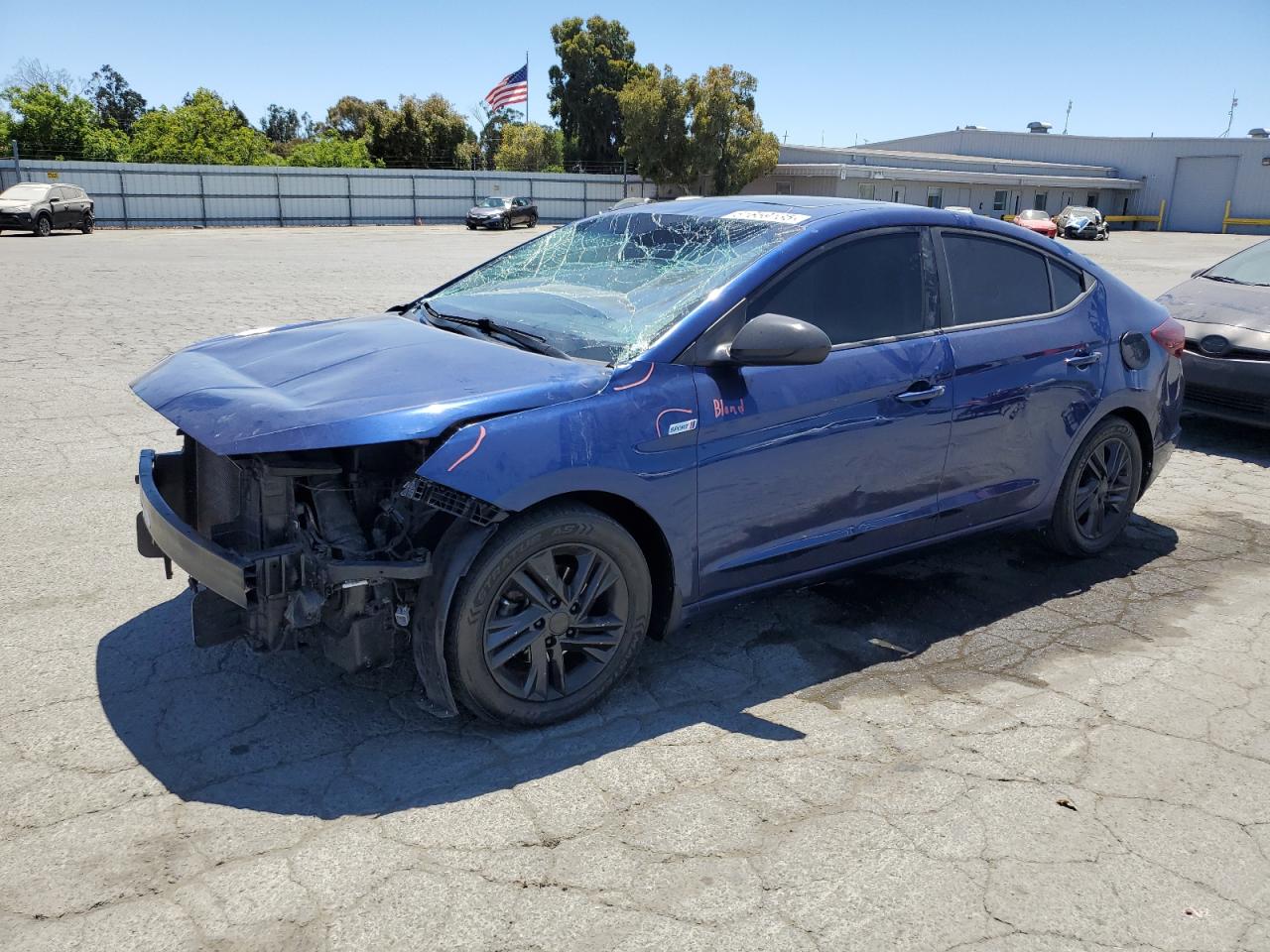  Salvage Hyundai ELANTRA