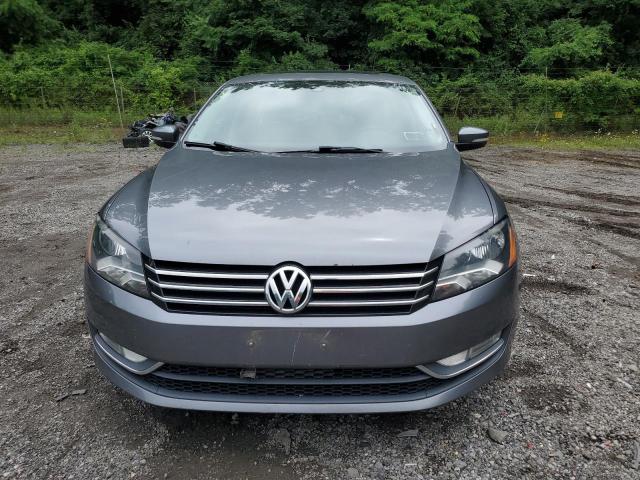 2015 VOLKSWAGEN PASSAT SE 1VWBT7A3XFC008550