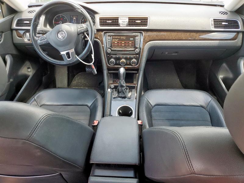 2015 VOLKSWAGEN PASSAT SEL 1VWCV7A37FC053864