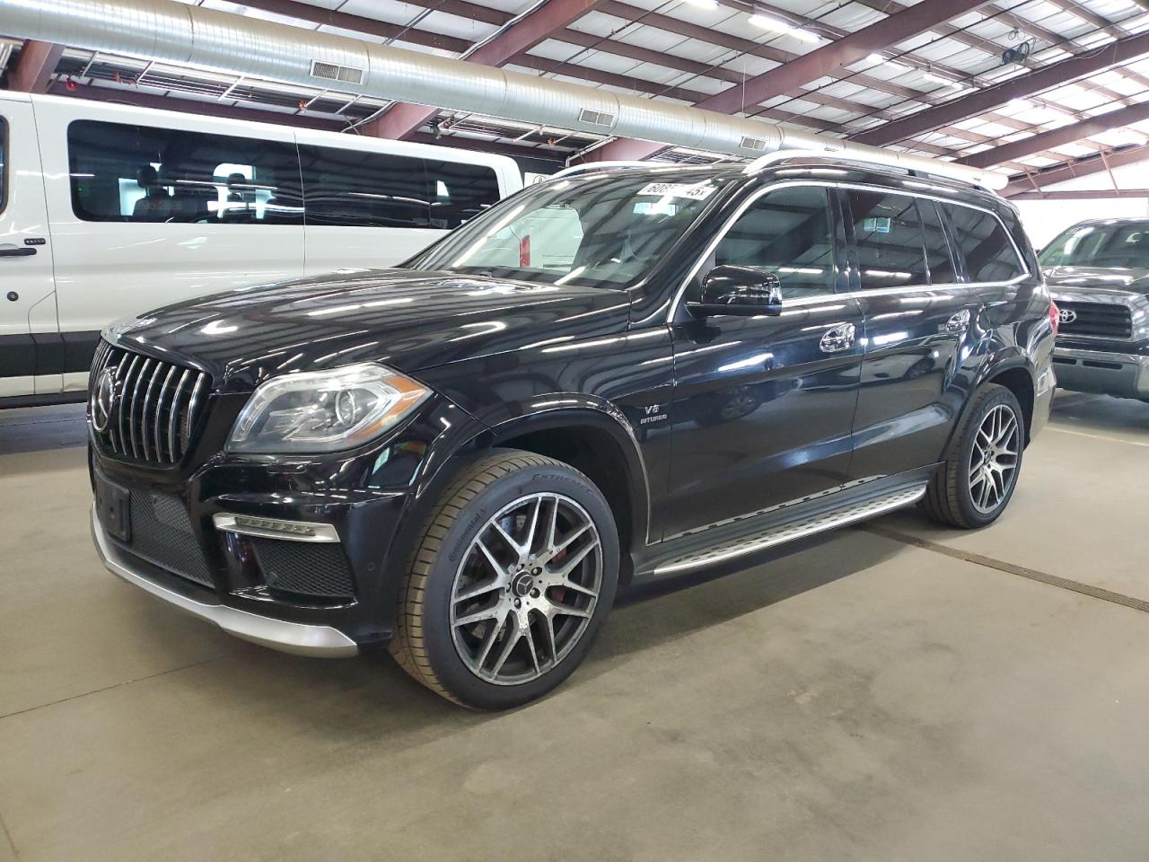 MERCEDES-BENZ GL-CLASS 63 AMG
