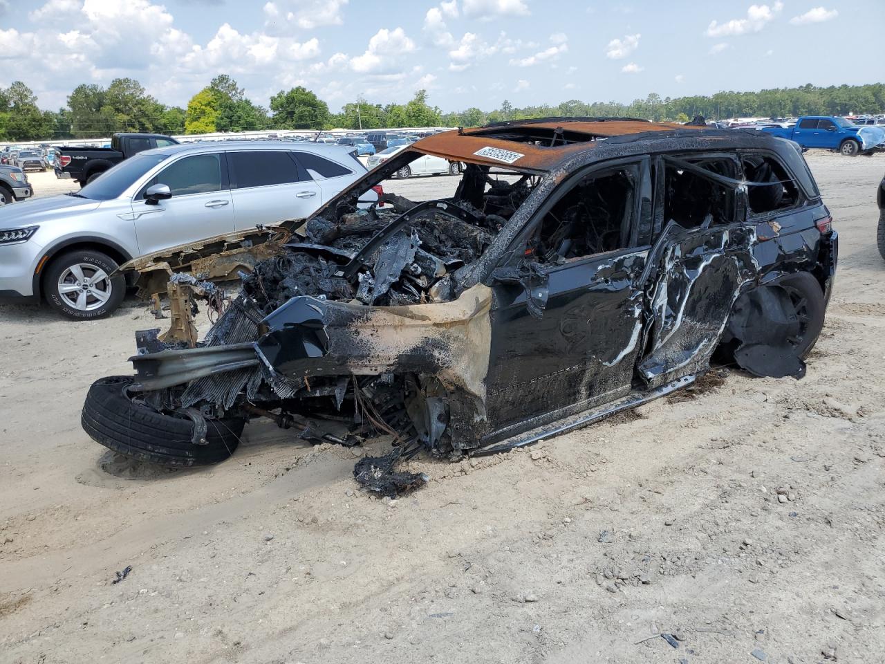 JEEP GRAND CHEROKEE LAREDO