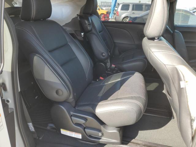 2019 TOYOTA SIENNA SE 5TDXZ3DC7KS002807