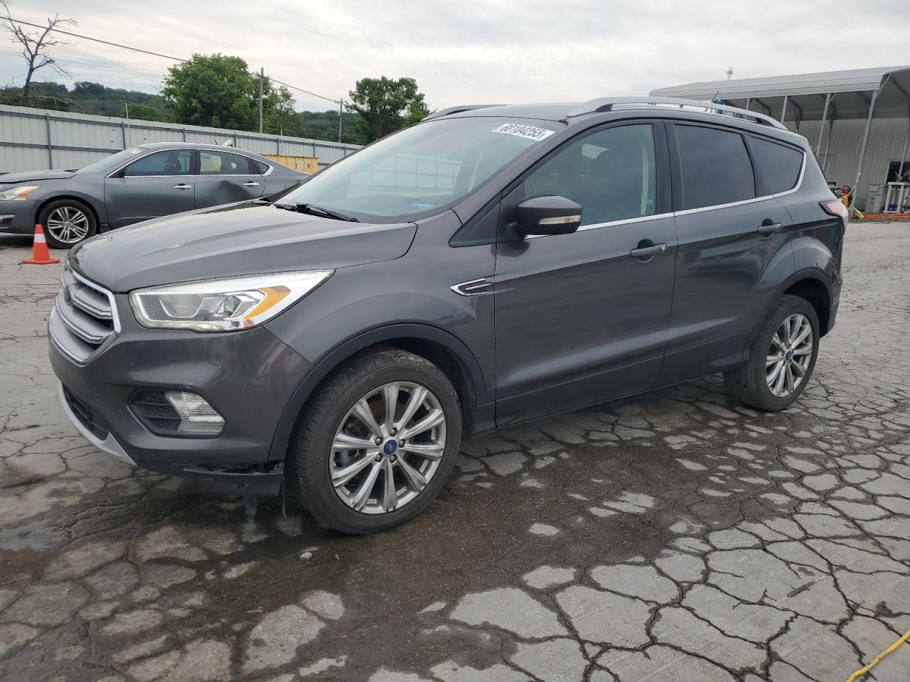 FORD ESCAPE TITANIUM