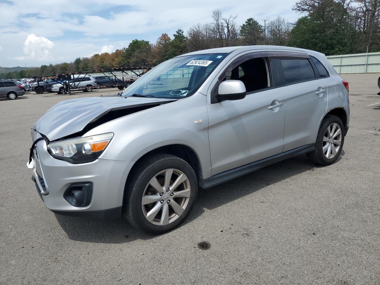 MITSUBISHI OUTLANDER ES