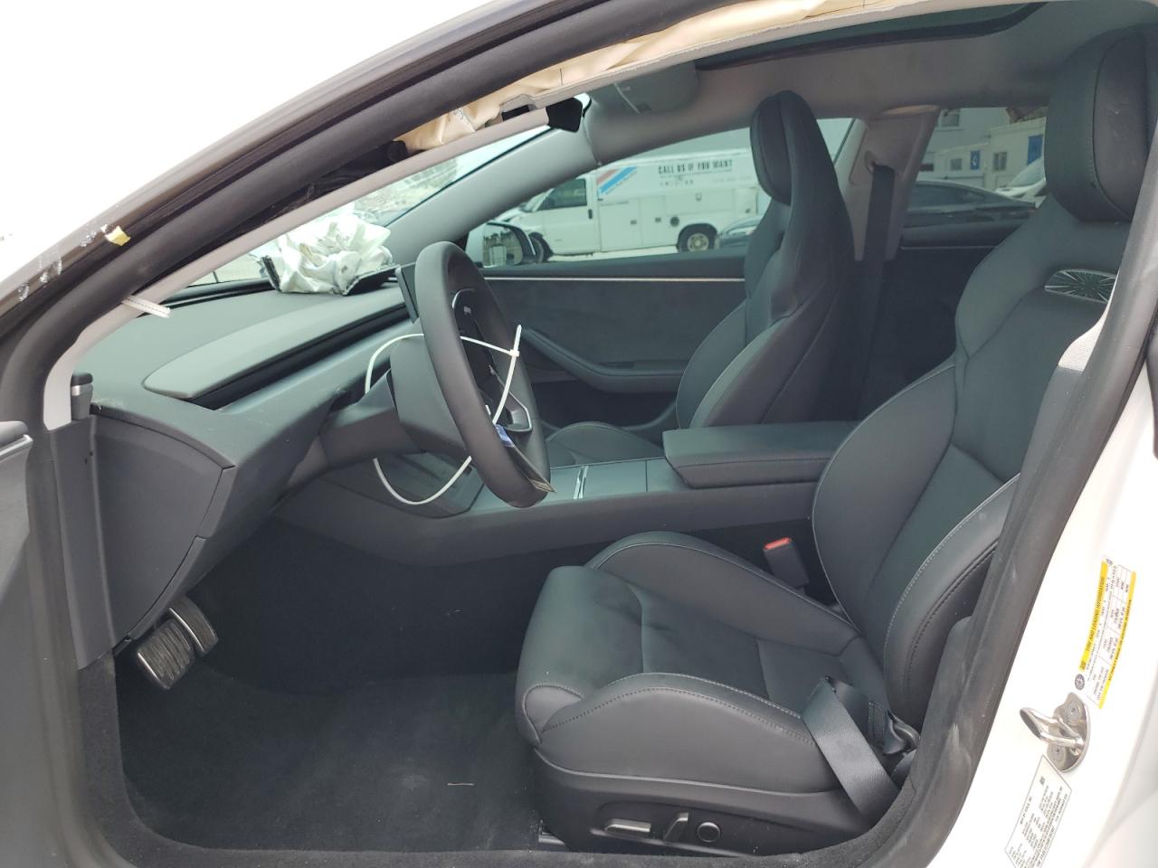 Tesla Model 3 2024