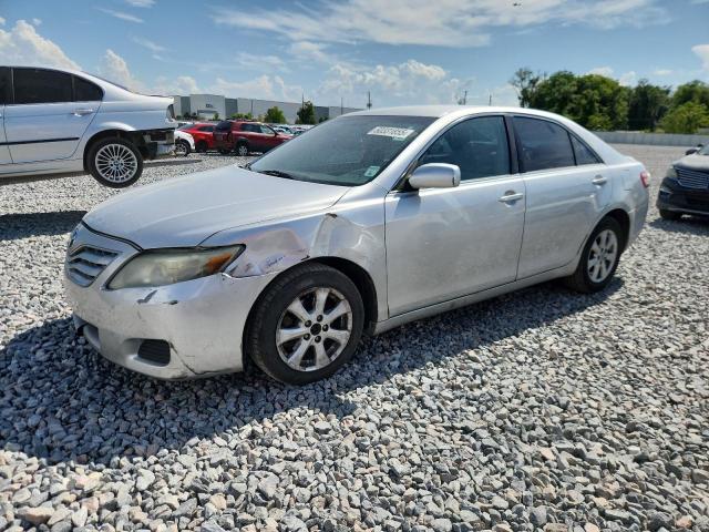 TOYOTA CAMRY BASE