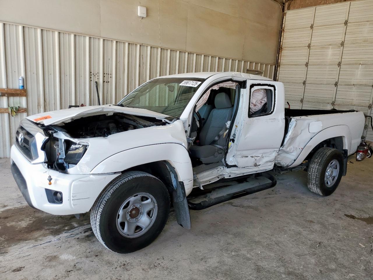 TOYOTA TACOMA PRERUNNER ACCESS CAB