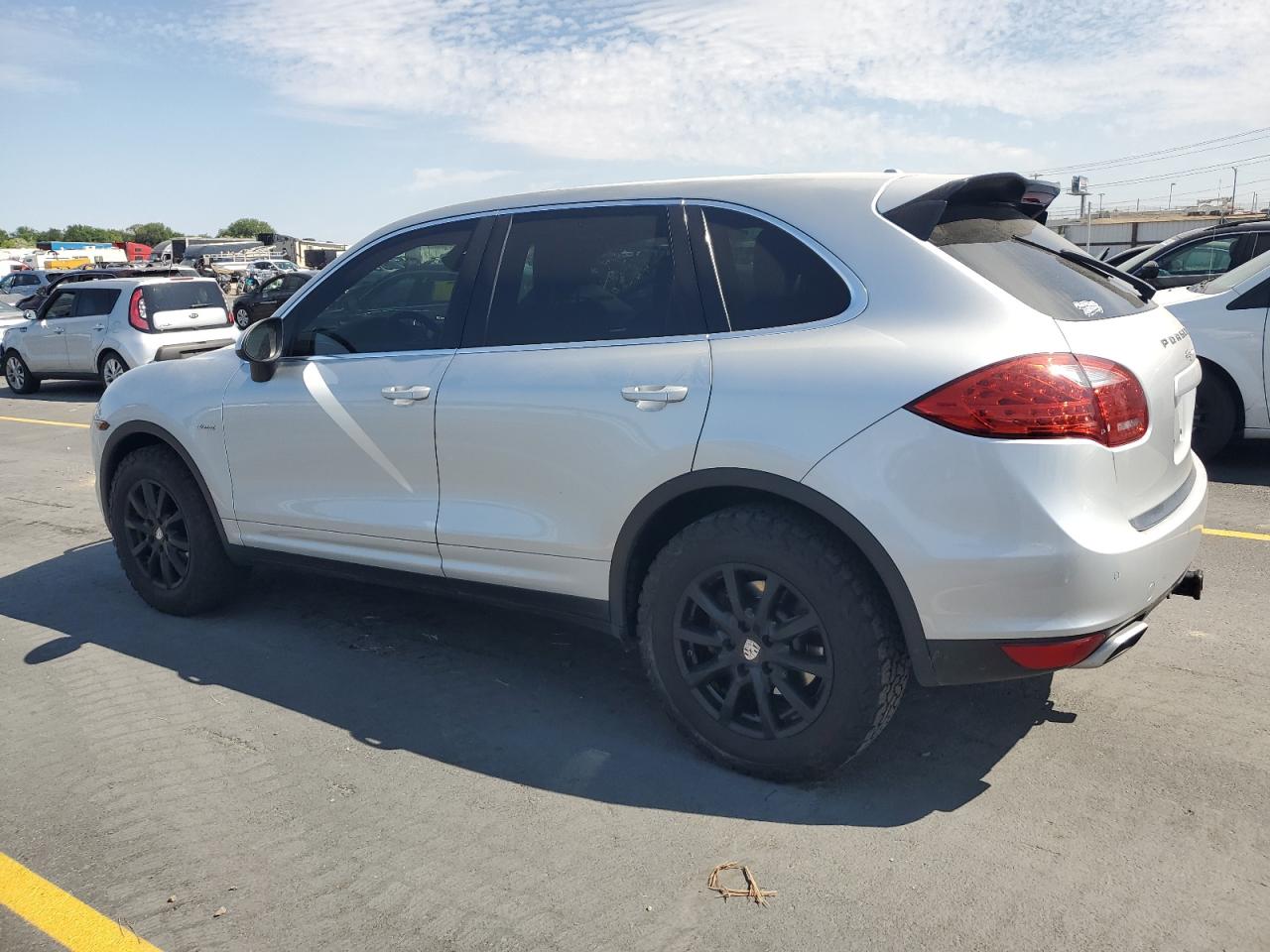 PORSCHE CAYENNE