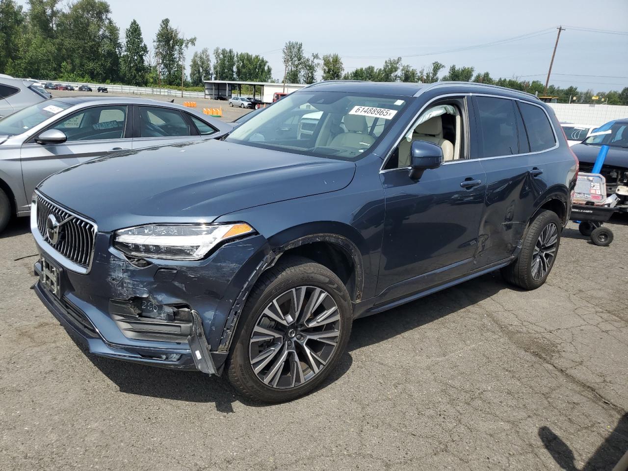 VOLVO XC90 T6 MOMENTUM
