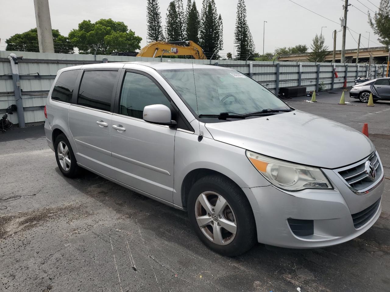VOLKSWAGEN ROUTAN SE