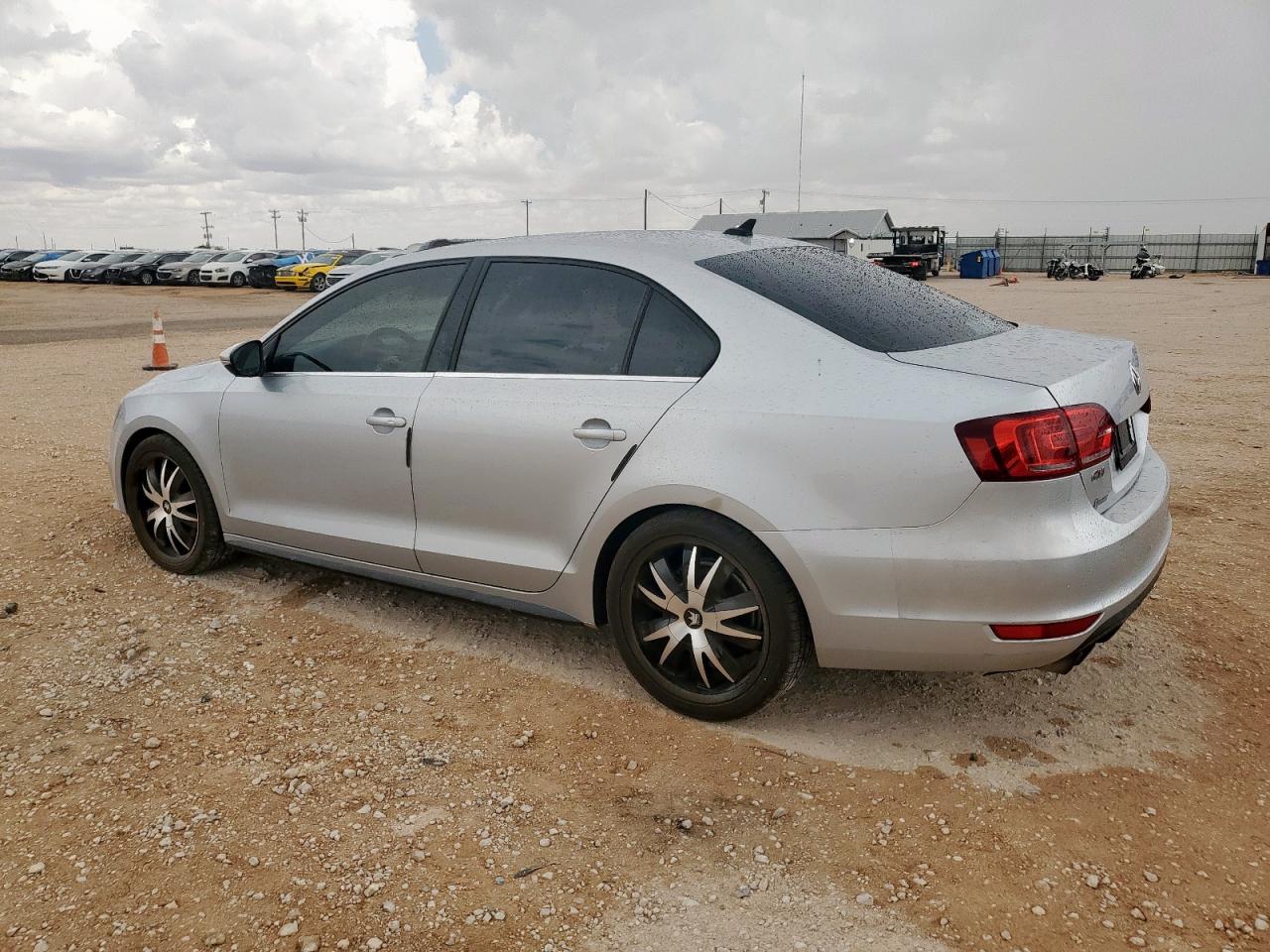 VOLKSWAGEN JETTA GLI