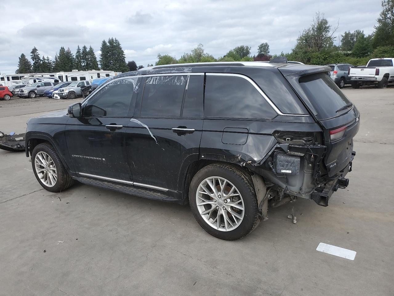 JEEP GRAND CHEROKEE SUMMIT