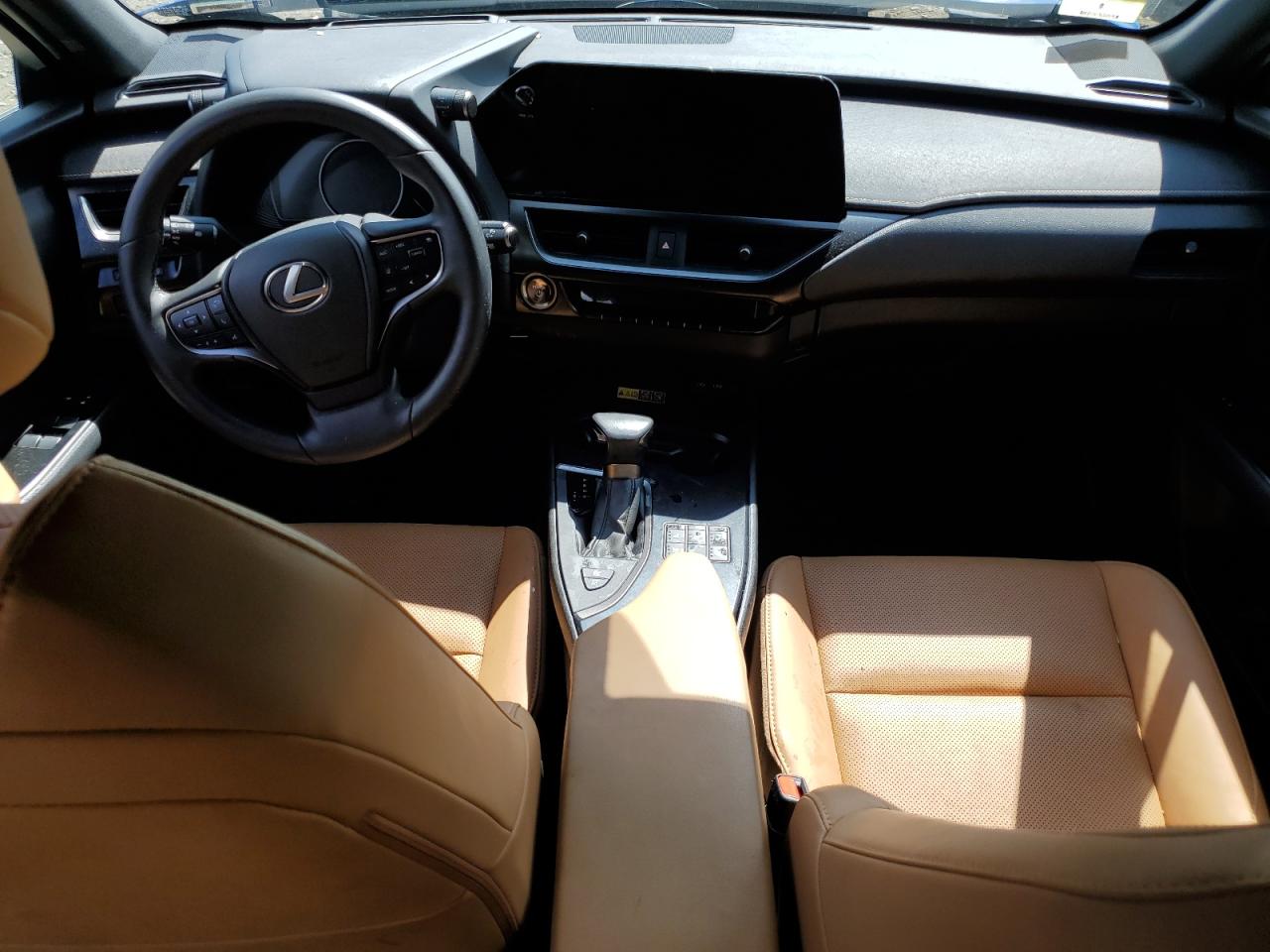 LEXUS UX 250H PREMIUM