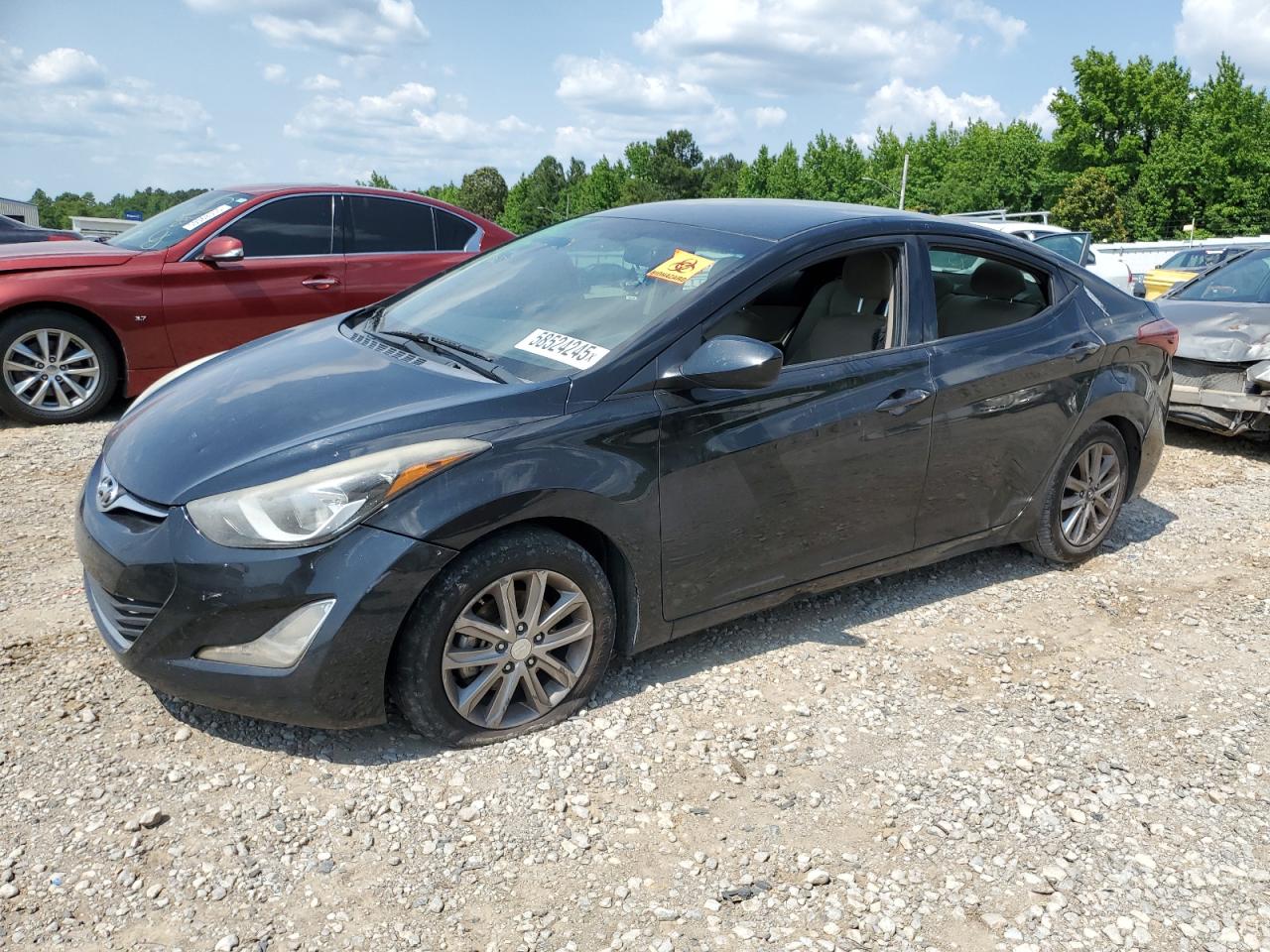 HYUNDAI ELANTRA SE
