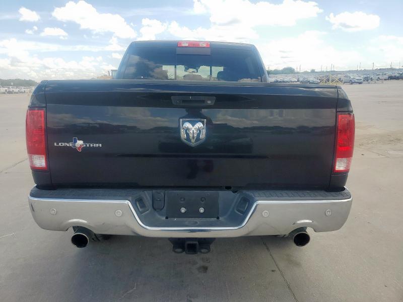 2017 RAM 1500 SLT - 3C6RR6LTXHG563397