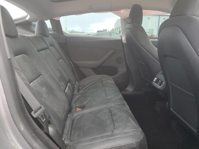 2024 TESLA MODEL Y 7SAYGDEE3RA287813