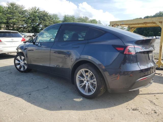 2024 TESLA MODEL Y 7SAYGDEE4RA283205