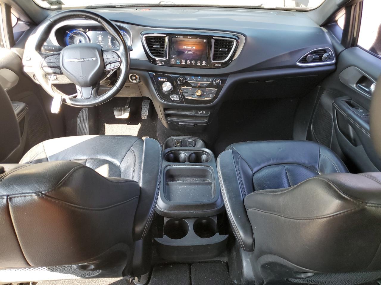 CHRYSLER PACIFICA TOURING L