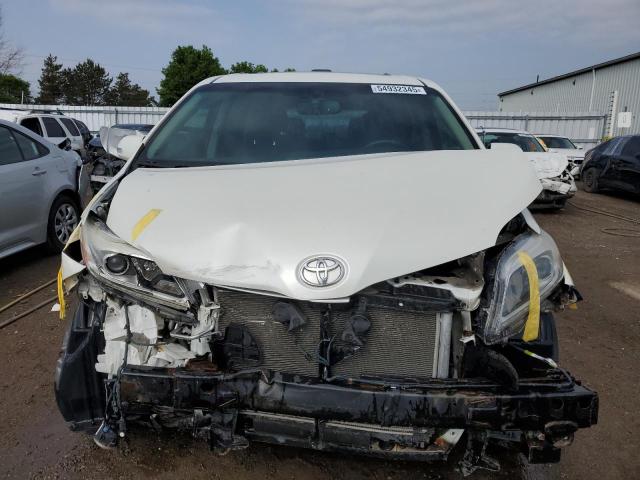 2017 TOYOTA SIENNA XLE 5TDDZ3DCXHS154284