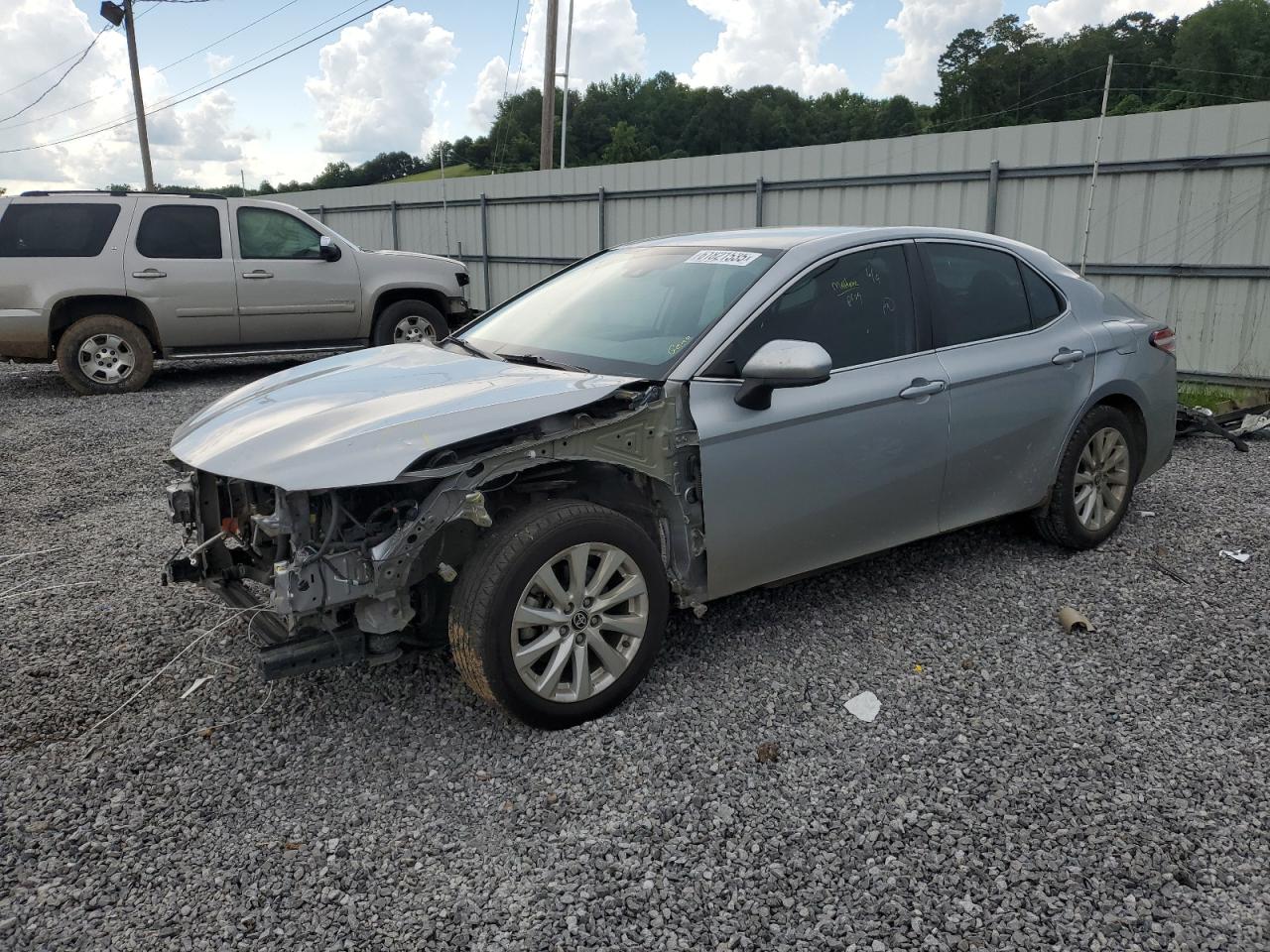 TOYOTA CAMRY LE