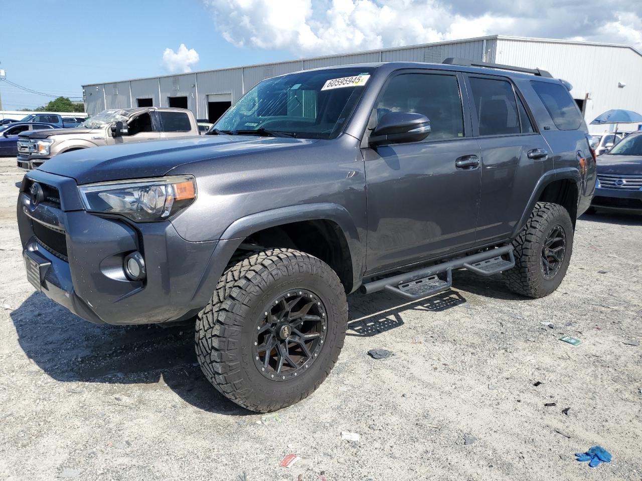 TOYOTA 4RUNNER SR5/SR5 PREMIUM