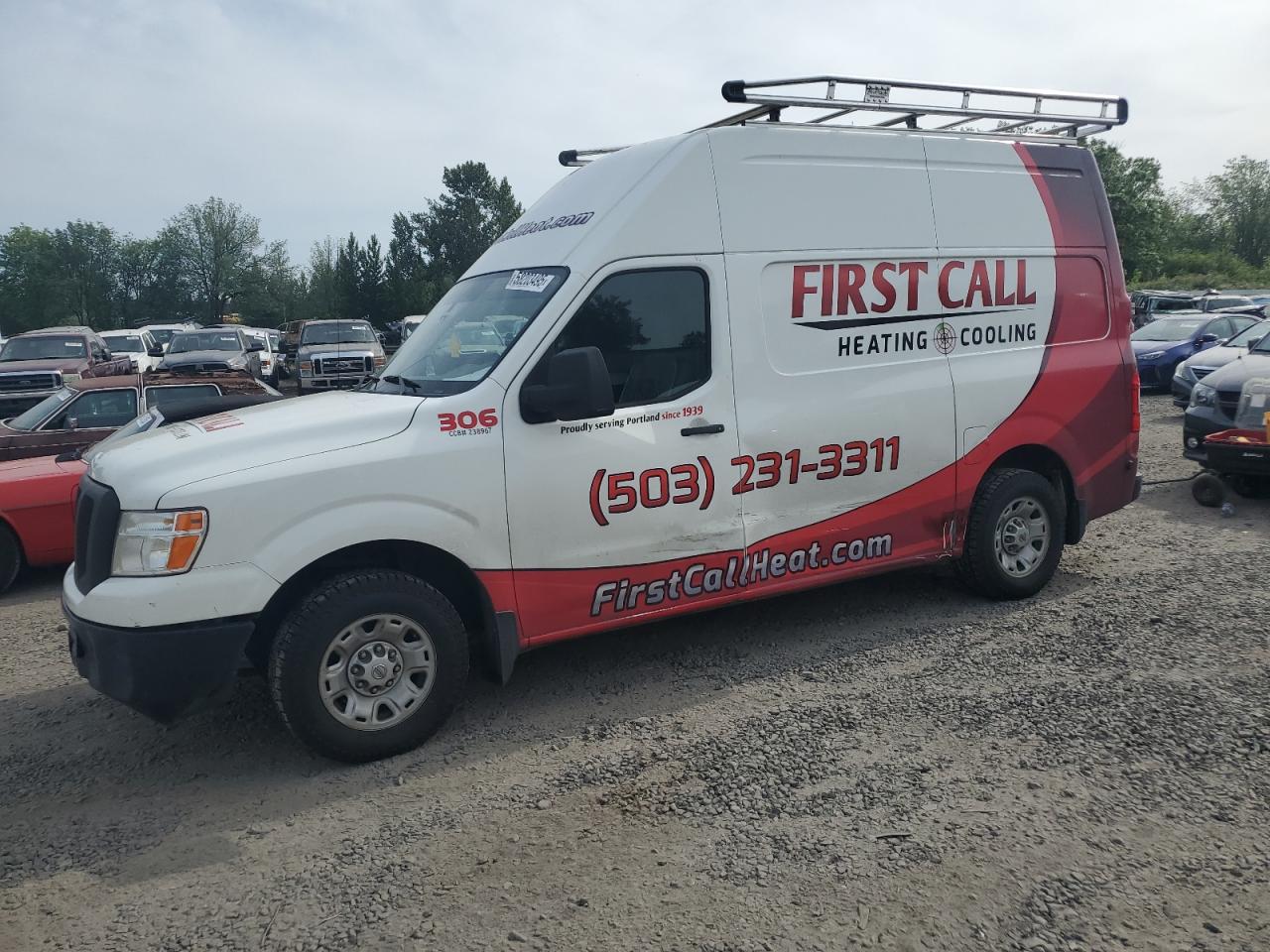 NISSAN NV2500 2500 S