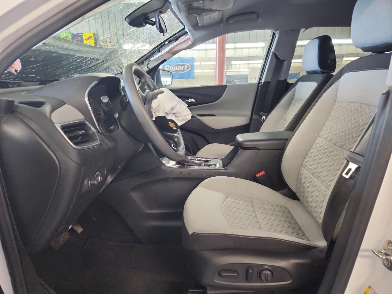 Chevrolet Equinox ls 2024