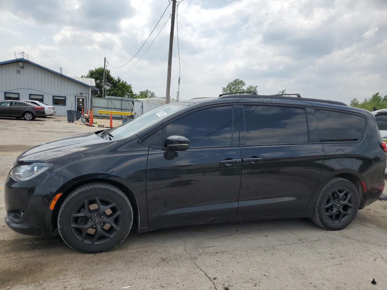 CHRYSLER PACIFICA LIMITED
