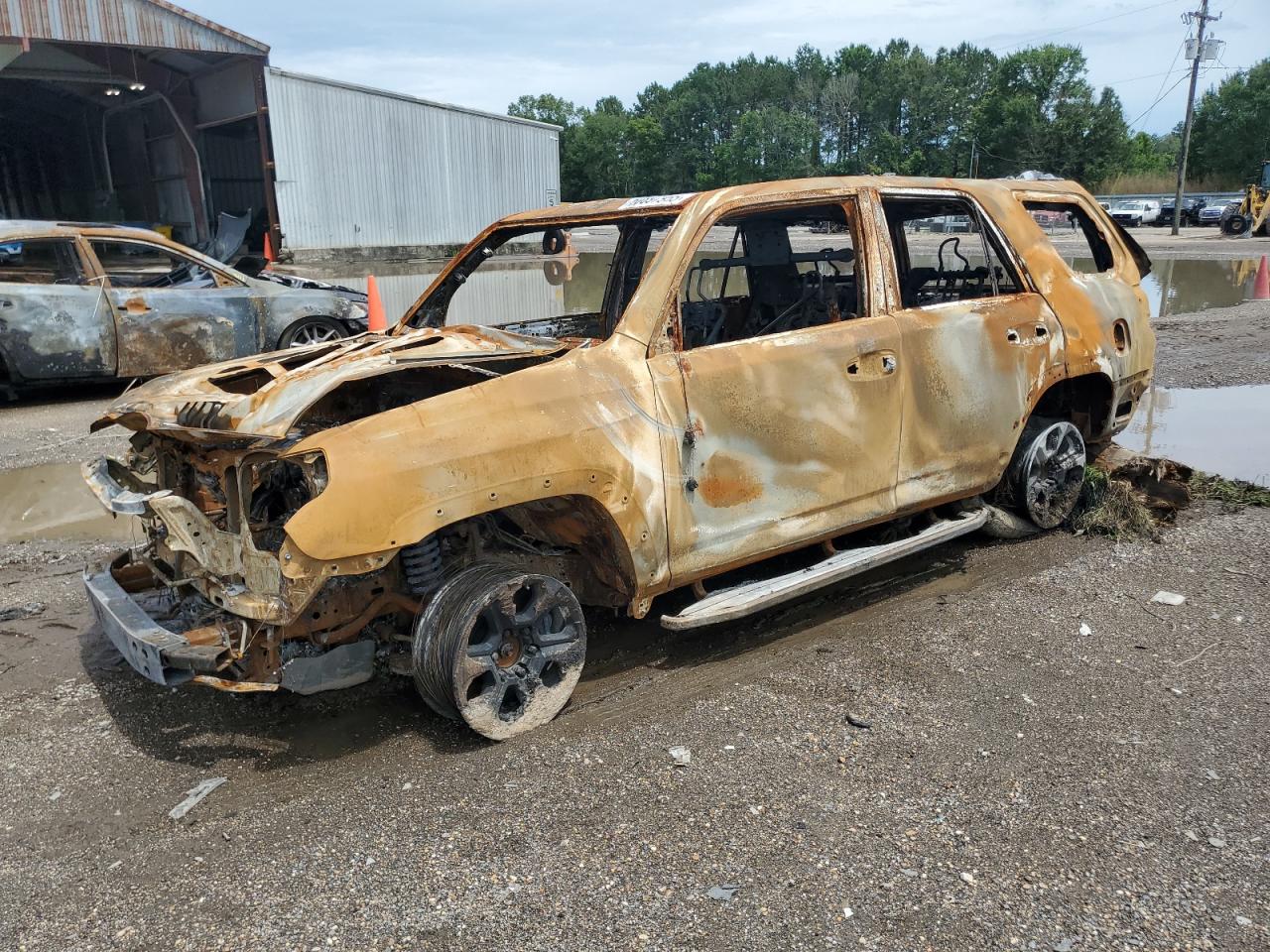TOYOTA 4RUNNER SR5/SR5 PREMIUM