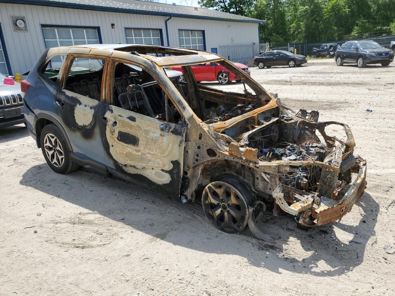 SUBARU FORESTER PREMIUM