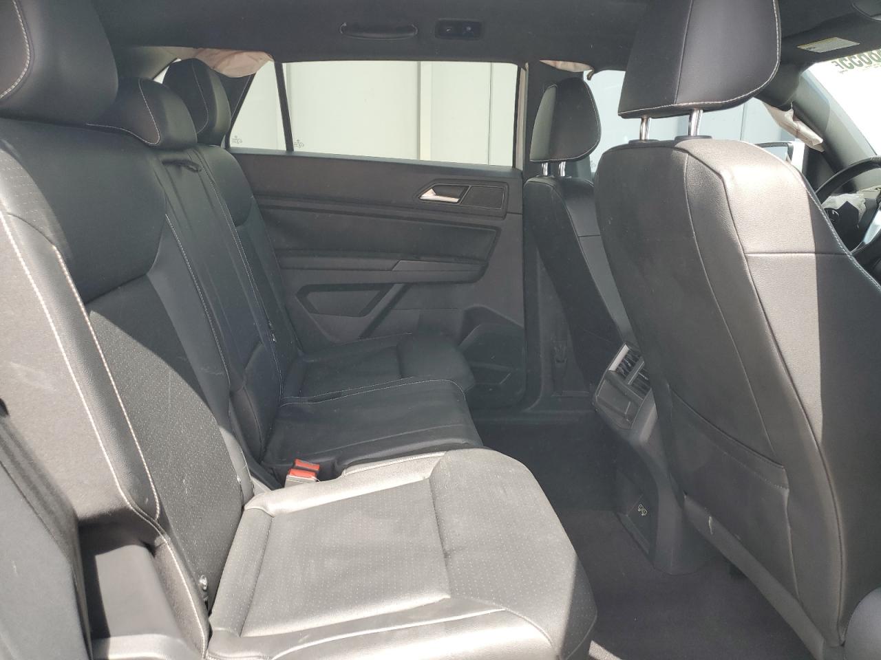 Volkswagen Atlas cros 2020