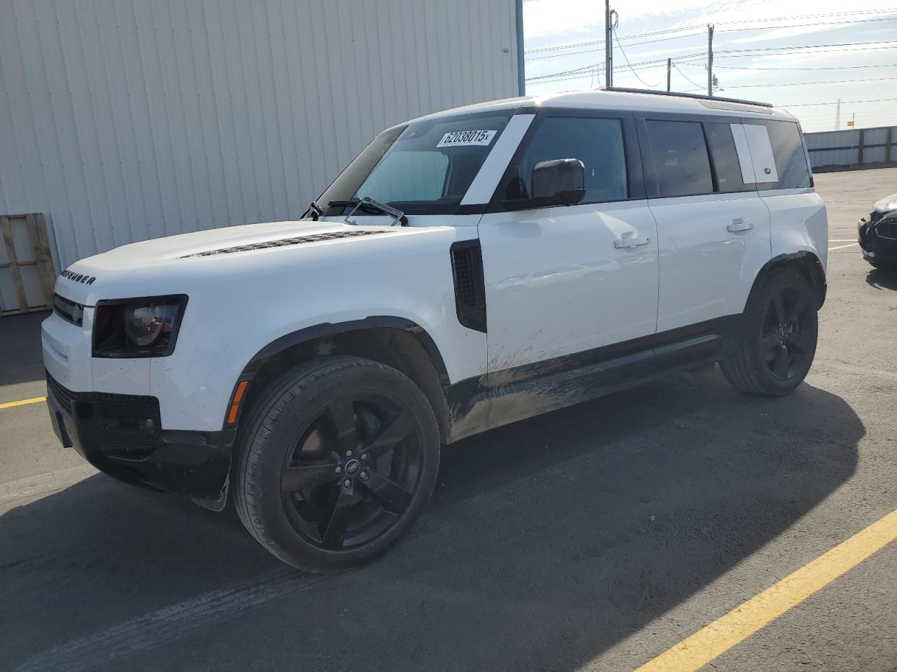 LAND ROVER DEFENDER 110 X-DYNAMIC SE