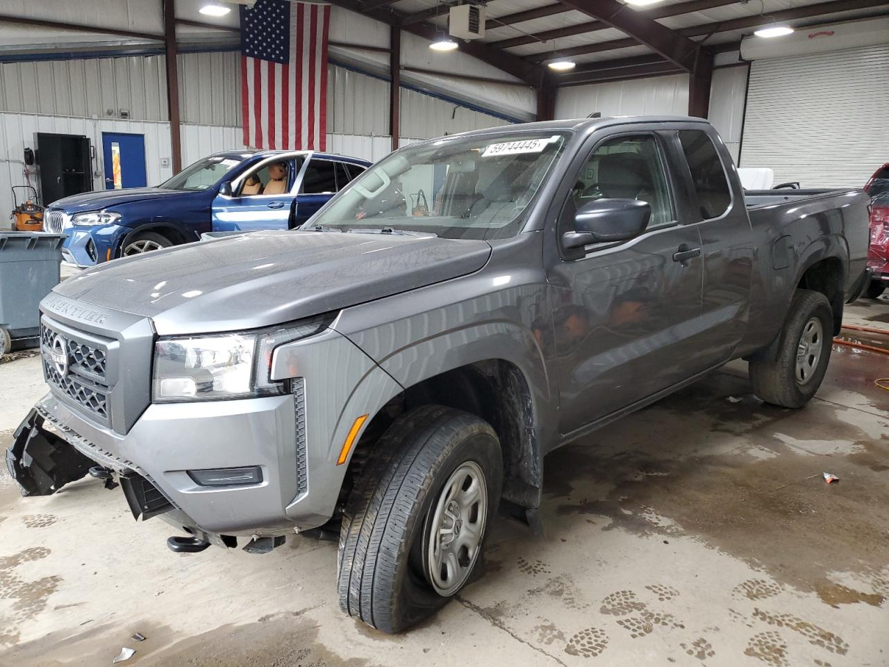 NISSAN FRONTIER S
