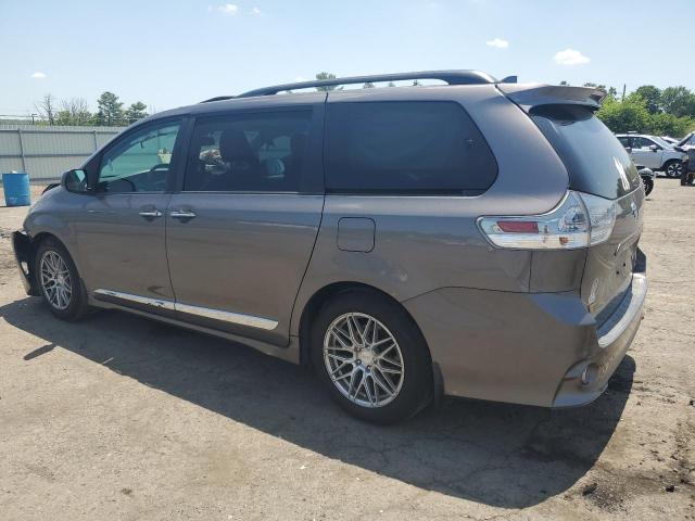 Vin: 5tdxz3dc9js962144, lot: 62312365, toyota sienna se 20182