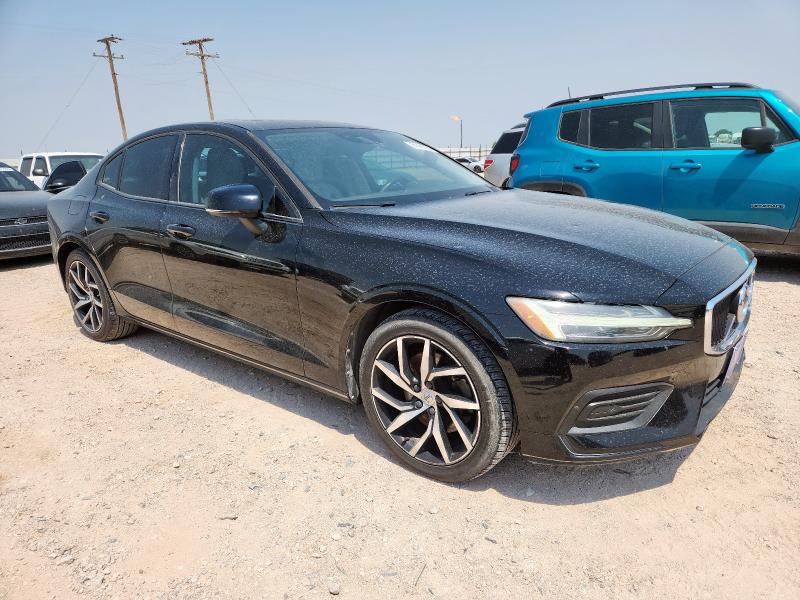 2020 VOLVO S60 T5 MOM 7JR102FK8LG038937