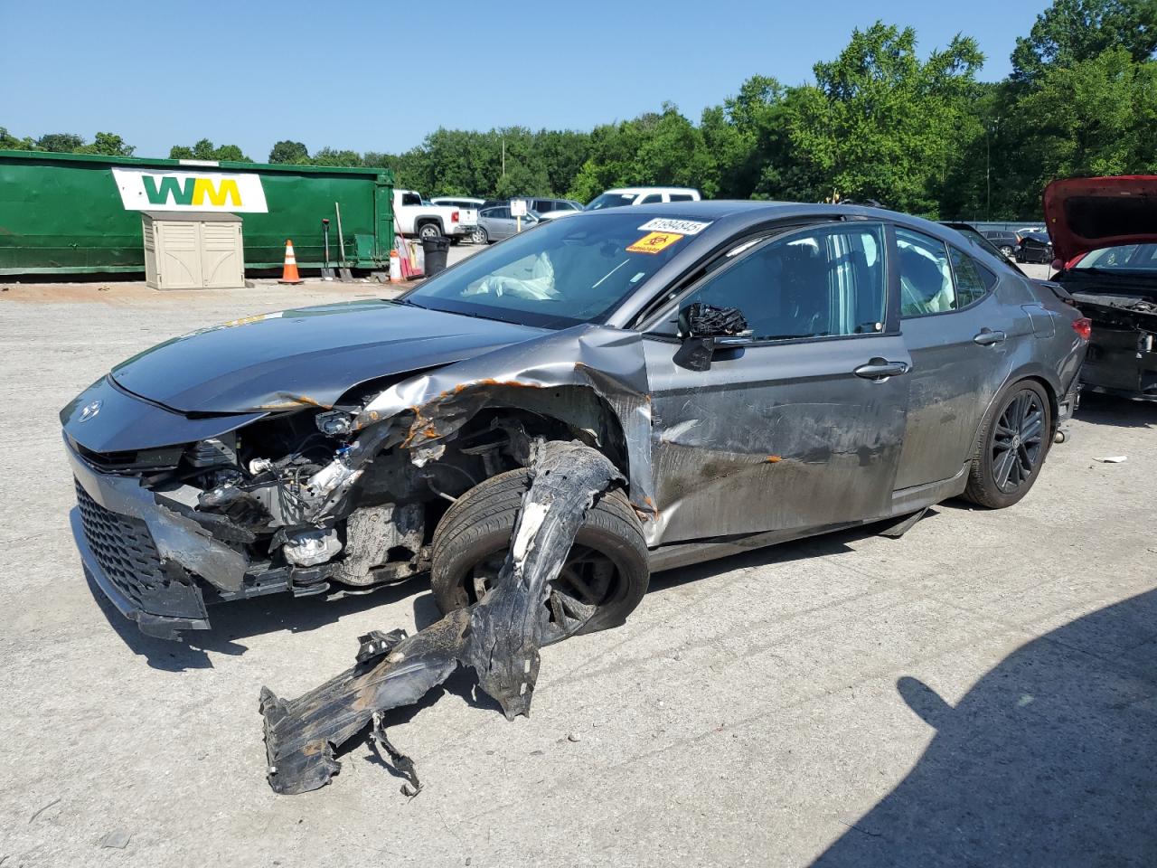 TOYOTA CAMRY XSE