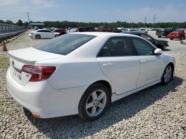 Vin: 4t1bf1fk2eu423020, lot: 59749385, toyota camry l 20143