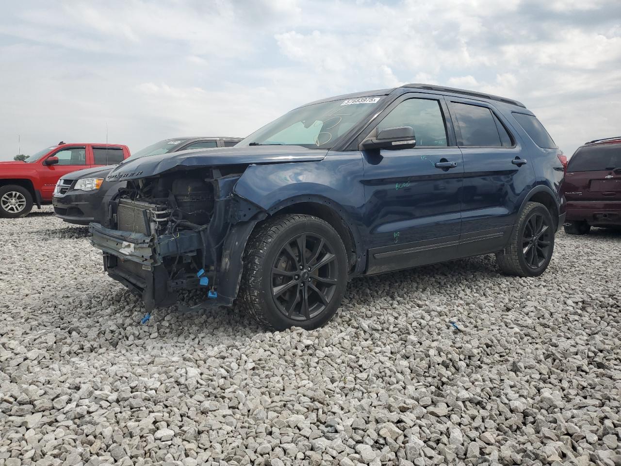 FORD EXPLORER 2017