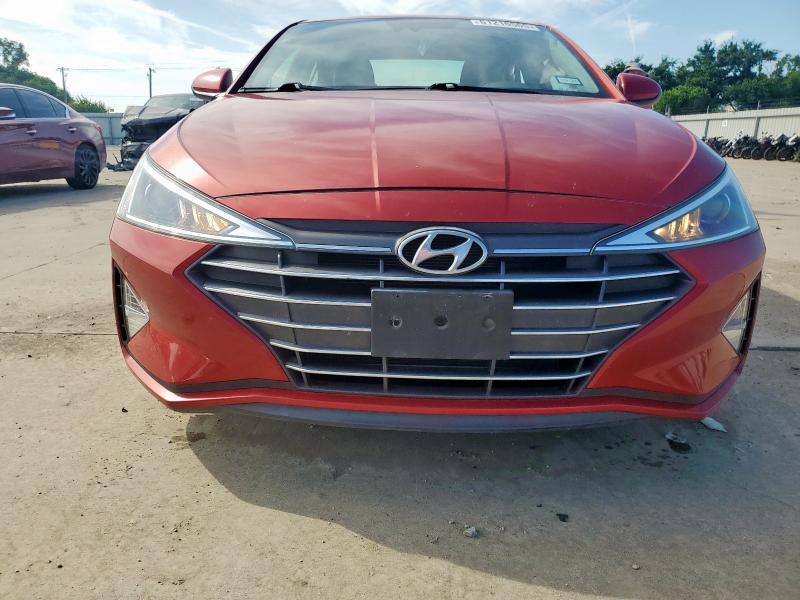 2019 HYUNDAI ELANTRA SE 5NPD84LF3KH491770