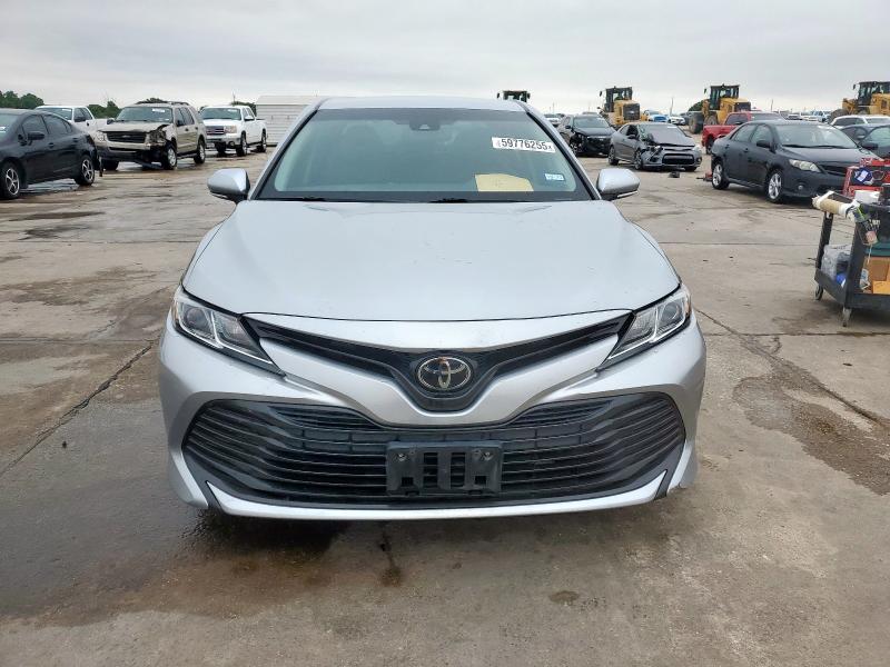2018 TOYOTA CAMRY L 4T1B11HKXJU084092