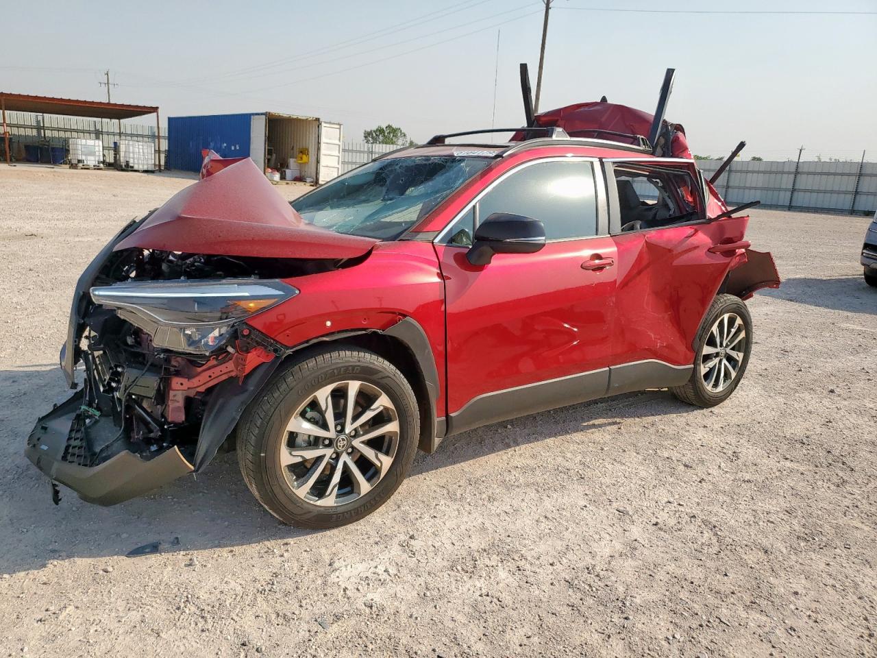 TOYOTA COROLLA CROSS XLE