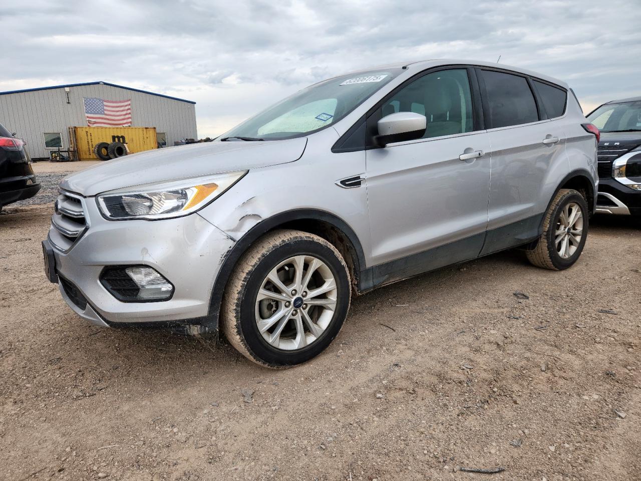 FORD ESCAPE SE