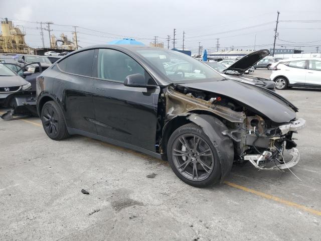 2025 TESLA MODEL Y 7SAYGDEE6SF240249