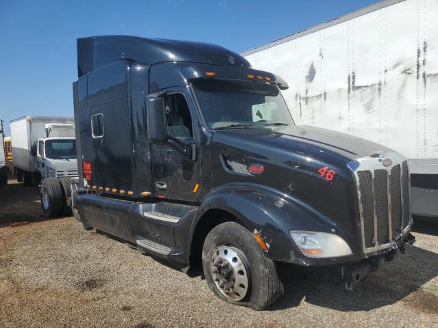 PETERBILT 579
