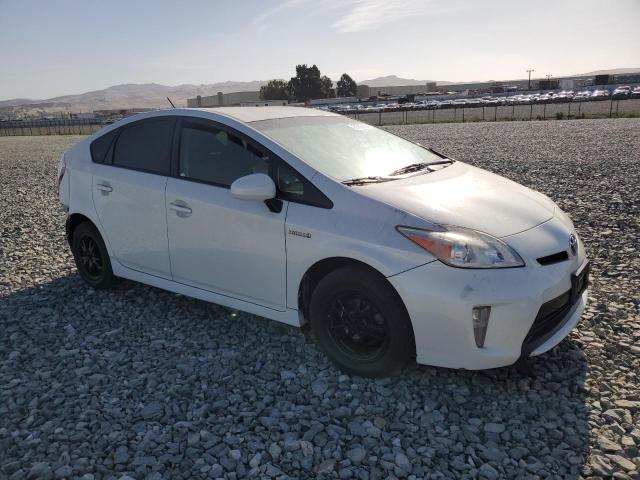 Vin: jtdkn3du2e0379387, lot: 61007895, toyota prius 20144