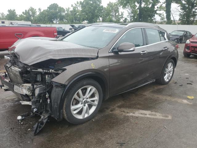 INFINITI QX30 PURE