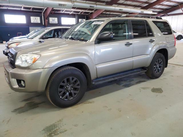 TOYOTA 4RUNNER SR